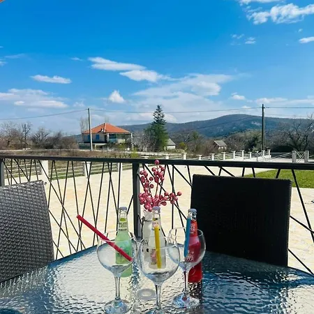 Villa Hirundinidae Gornji Muc